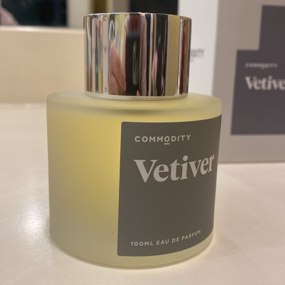 Commodity Vetiver - Like new - Picture 2 of 3